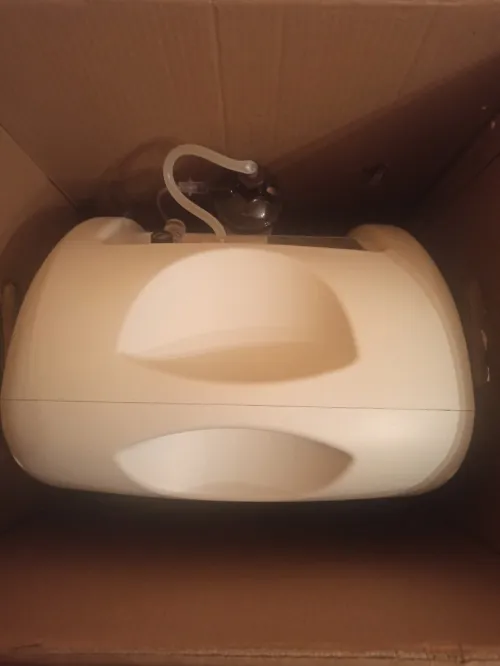 Oxygen concentrator 