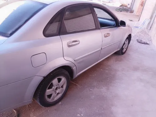 Chevrolet Optra 4 portes 2005 Optra 4 portes