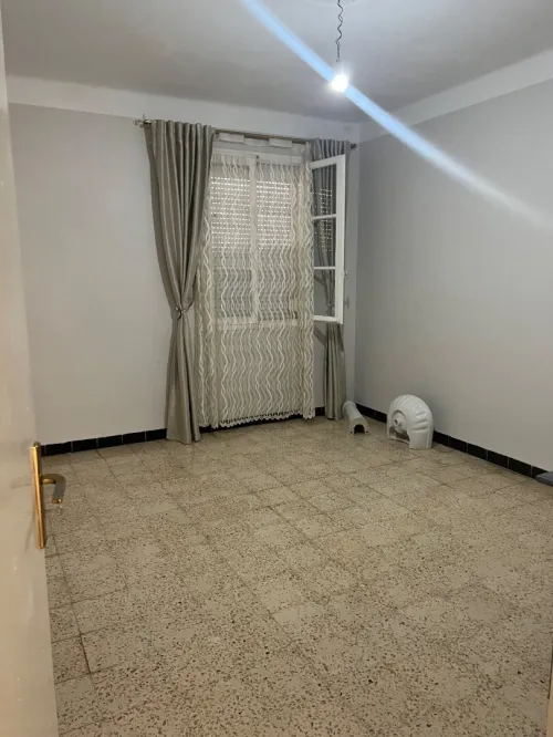 Location Appartement Niveau de villa F4 Alger El achour