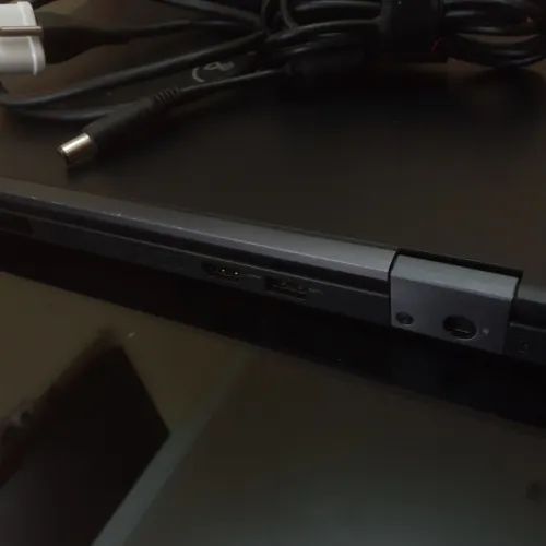 DELL Latitude 5490