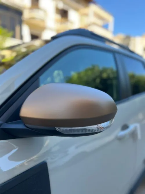 Dacia Duster 2025 gold