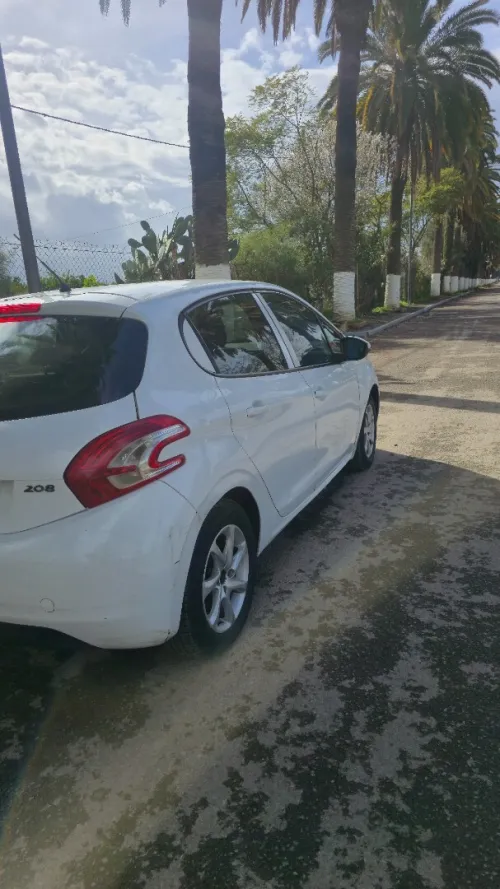 Peugeot 208 2014 Active