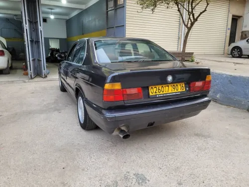 BMW E34 1990 