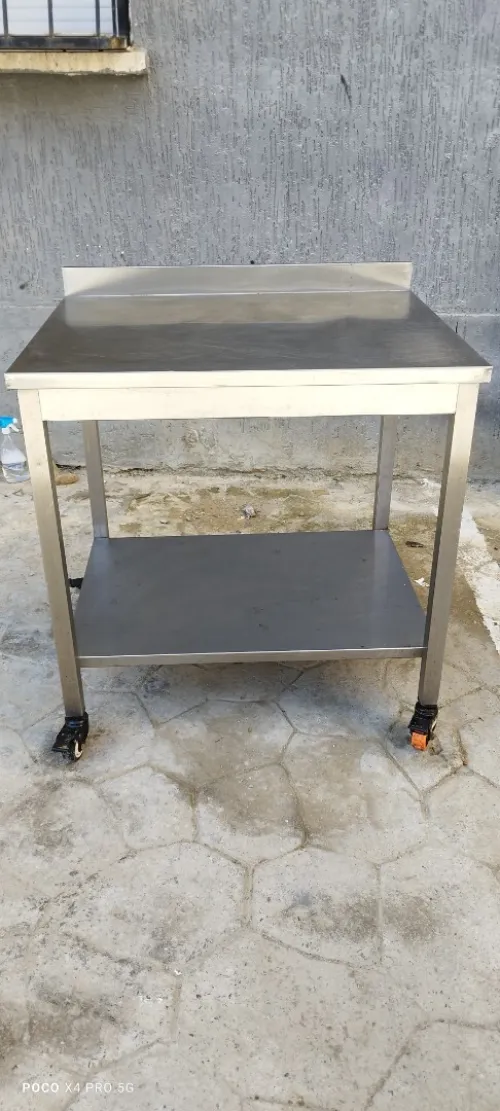 Table en inox