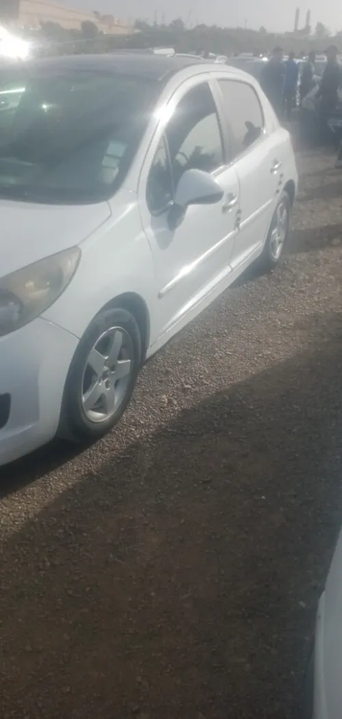 Peugeot 207 2011 