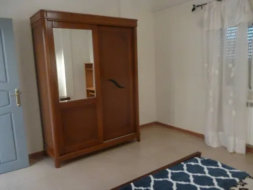 Location vacances Appartement F4 Aïn Témouchent Beni saf