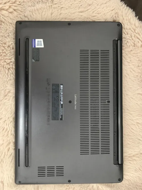 Sold laptop Dell latitude 7400 i5 8eme