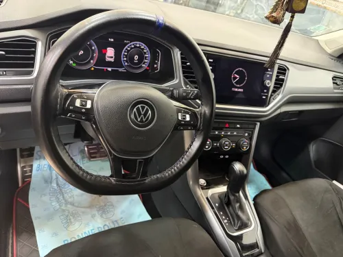 Volkswagen T-Roc 2021 Life
