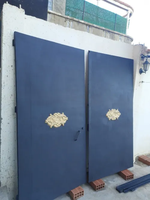 Vend portail garage