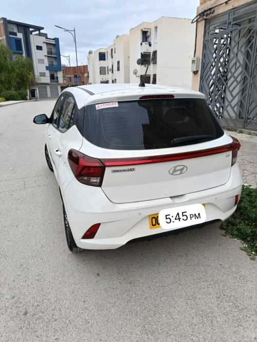 Hyundai Grand i10 2024 
