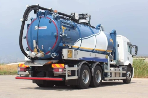 Camion Débouchoure canalisation curage vidange 