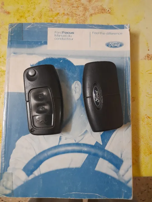 Ford Focus 4 portes 2011 Focus 4 portes
