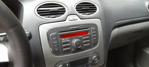 Ford Focus 5 portes 2011 Focus 5 portes