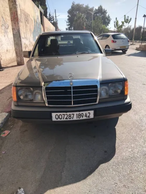 Mercedes Classe E 1989 Classe E