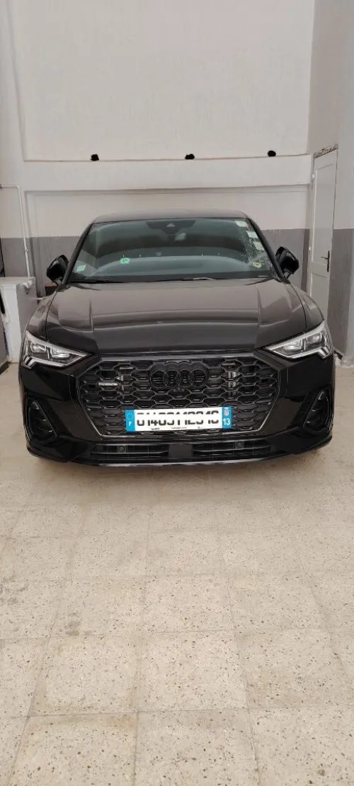 Audi Q3 2023 Sline