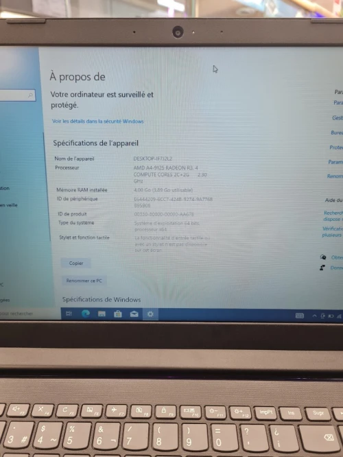 Pc Portable Lenovo V145 / Amd A4-9125 / 4Gb / 256Gb Ssd / 15.6" Full Hd / Windows 10/ ETAT 9/10
