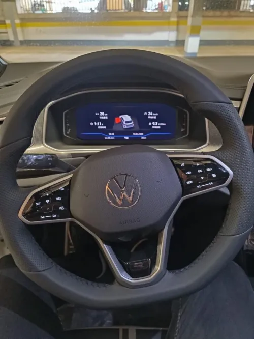 Volkswagen T-Roc 2025 R-Line 