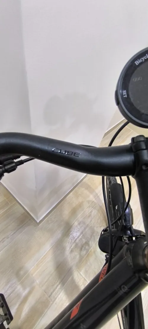 Vélo cube de luxe