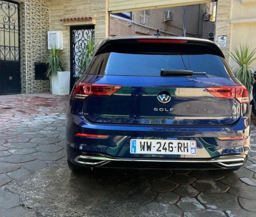 LOCATION DE VOITURE LUXE