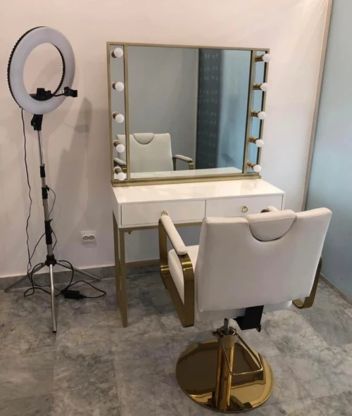 Coiffeuse lumineuse + fauteuil professionnel importation  
