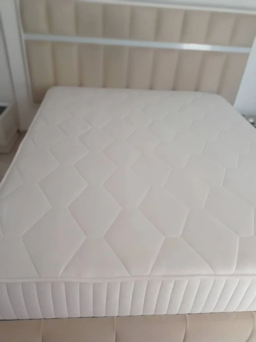 Chambre a coucher height glose et Mdf