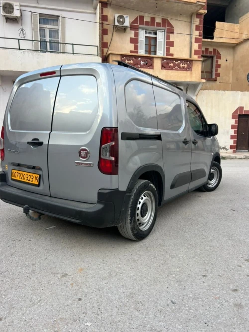 Fiat Doblo 2023 Doblo italien