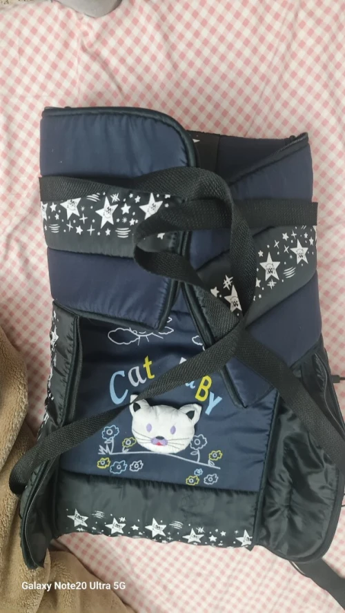 Landeau et porte bébé
