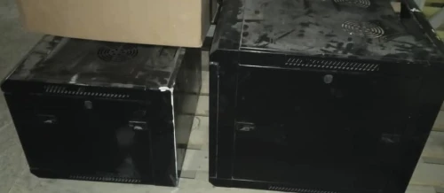 Lot matériel informatique ( armoire + serveur + imprimante + fax + DVR)