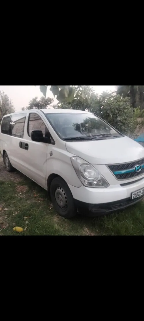 Hyundai H1 2011 Vitré 12 places