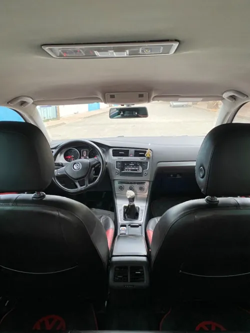 Volkswagen Golf 7 2013 Trend line
