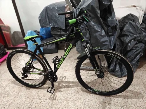 VÉLO PRO TAILLE L MARQUE CONOR