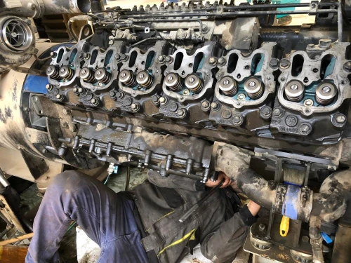 REPARATION , ENTRETIEN ET RENOVATION TOUS MOTEURS DIESEL LOURD 