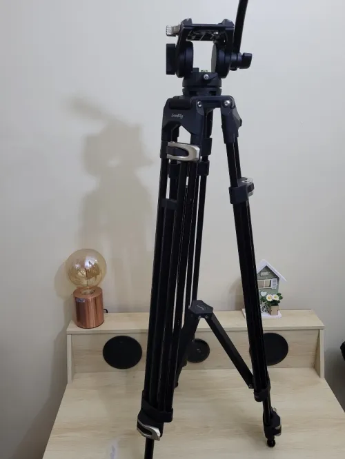 SMALLRIG AD-01 Trépied Vidéo, Trépied en Alliage d'Aluminium de 73"/186cm avec Tête Fluide