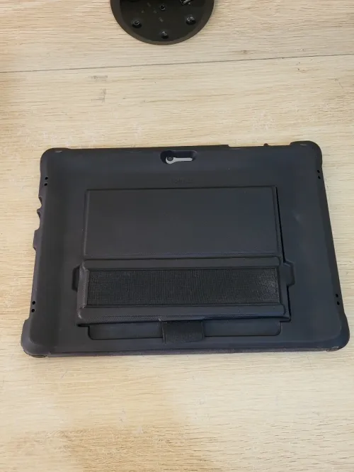 Microsoft Surface GO 4 TACTILE | INTEL N200 | 8GB RAM | 256GB SSD | Poids : 544g