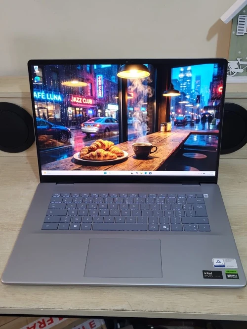 IA GAMING Dell Inspiron 2.5K 120Hz | CORE Ultra 7-155H | NVIDIA GeForce RTX 4060 8GB | 16GB RAM | 1To NVMe SSD | WORKSTATION