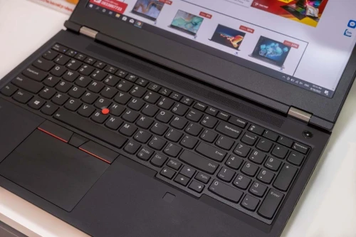 ThinkPad P15 Gen 2 | CORE i7-11850H | RTX A2000 4GB | 32GB RAM | 512GB NVMe | Workstation