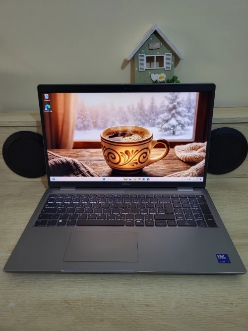 DELL PRECISION 3591 | CORE Ultra 7-155H | RTX 1000 ADA 6GB | 1TB NVMe SSD | 32GB RAM | MOBILE WORKSTATION | Mobile Station de travail