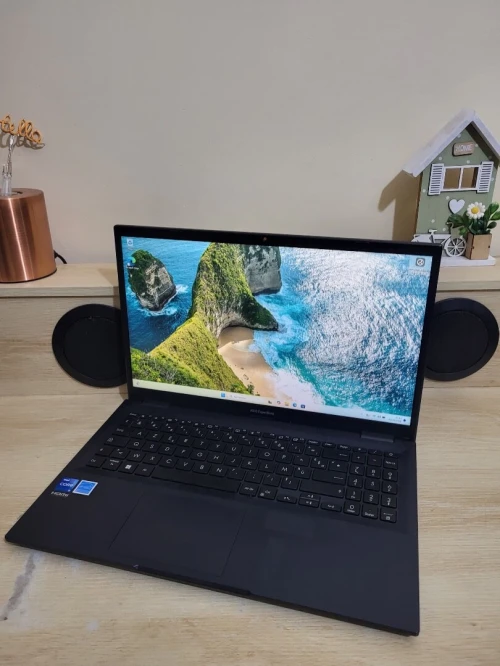 Asus ExpertBook | CORE i5 1335U | 8GB RAM | 256GB SSD | INTEL UHD GRAPHICS