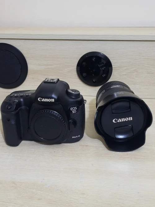 Canon 5D Mark III | full-frame DSLR 22Mpx | VIDEO 4K | + Canon Objectif EF 24-105mm f/4L IS II USM