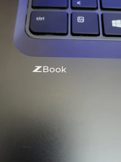 HP ZBook 15U G3 | CORE i7-6500U | 16GB RAM | 256GB NVMe SSD | WORKSATION