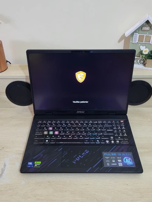 Gaming MSI Pulse 16" QHD+ 240Hz | CORE ULTRA 9 185H | NVIDIA RTX 4060 8GB | 16GB RAM | 1TB NVMe SSD