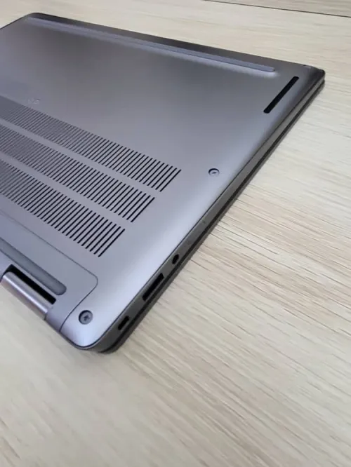 Dell Latitude 7340 (2-en-1) x360 TACTILE FHD | INTEL CORE Evo vPRO i5 1345U | 16GB RAM | 256GB SSD