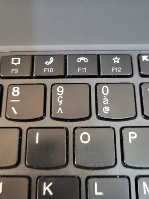 THINKPAD P16s 16" FHD +| vPRO CORE i7-1370P | RTX A500 4GB | 32GB RAM | 512GB NVMe SSD | WORKSTATION