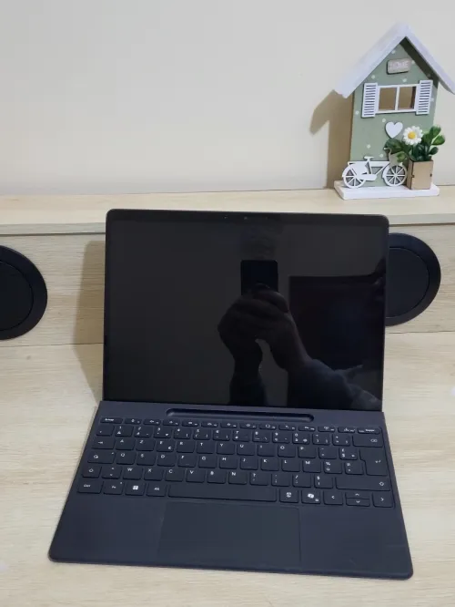 MICROSOFT SURFACE Pro 8 TACTILE - INTEL 11EME GEN i5-1135U - 8GB RAM - 512GB SSD - QHD 2880 x 1920