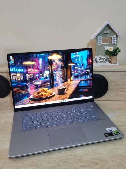 IA GAMING Dell Inspiron 2.5K 120Hz | CORE Ultra 7-155H | NVIDIA GeForce RTX 4060 8GB | 16GB RAM | 1To NVMe SSD | WORKSTATION