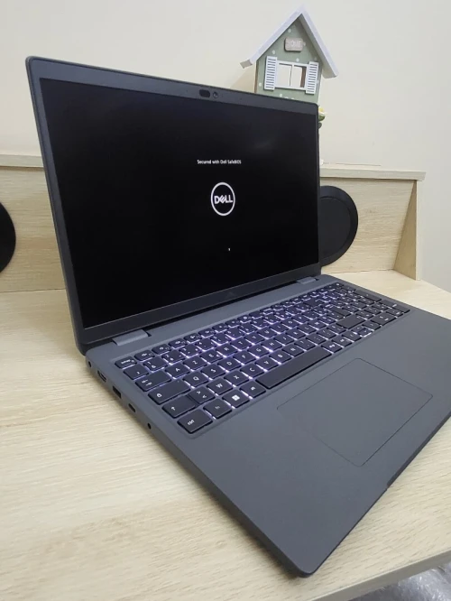 DELL LATITUDE 3540 2024 15.6 FHD | INTEL 13EME GENERATION CORE I5 1335U | 8GB RAM | 256GB NVMe SSD