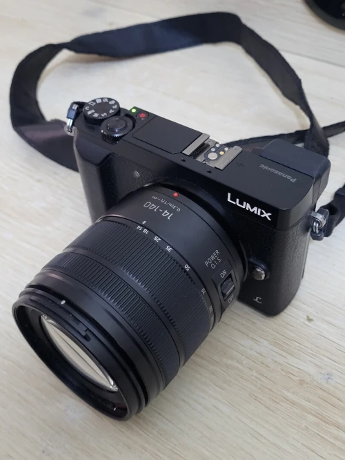 Panasonic Lumix GX80 | Hybride Compact Vidéo UHD 4K + panasonic lumix g vario 14-140mm f3.5-5.6 asph