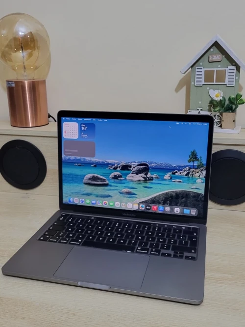 MacBook Pro M1 Gris Sideral | CPU M1 8C | 8GB RAM | 512GB SSD | COMPTAGE CYCLES 127 | MDM BYPASSED