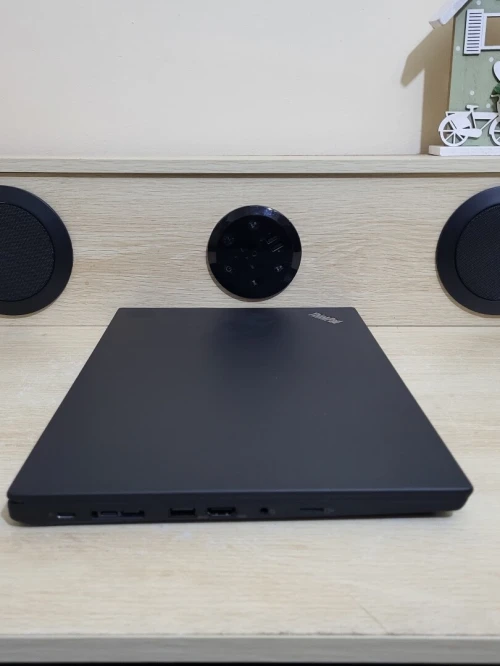 LENOVO THINKPAD P14S | RYZEN 7 PRO 5850U | 32GB RAM | 1TB SSD | RADEON PRO GRAPHICS 4GB