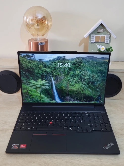THINKPAD L16 | AMD RYZEN 5 7535U | 16GB RAM | 512GB NVMe SSD | AMD RADEON GRAPHICS